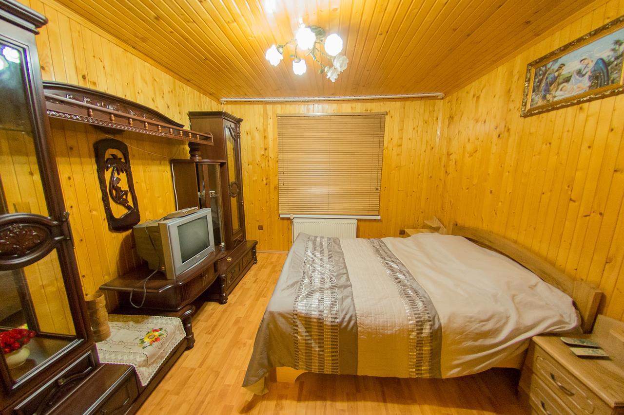Guest House Suzirya Karpat Jaremtsche Exterior foto
